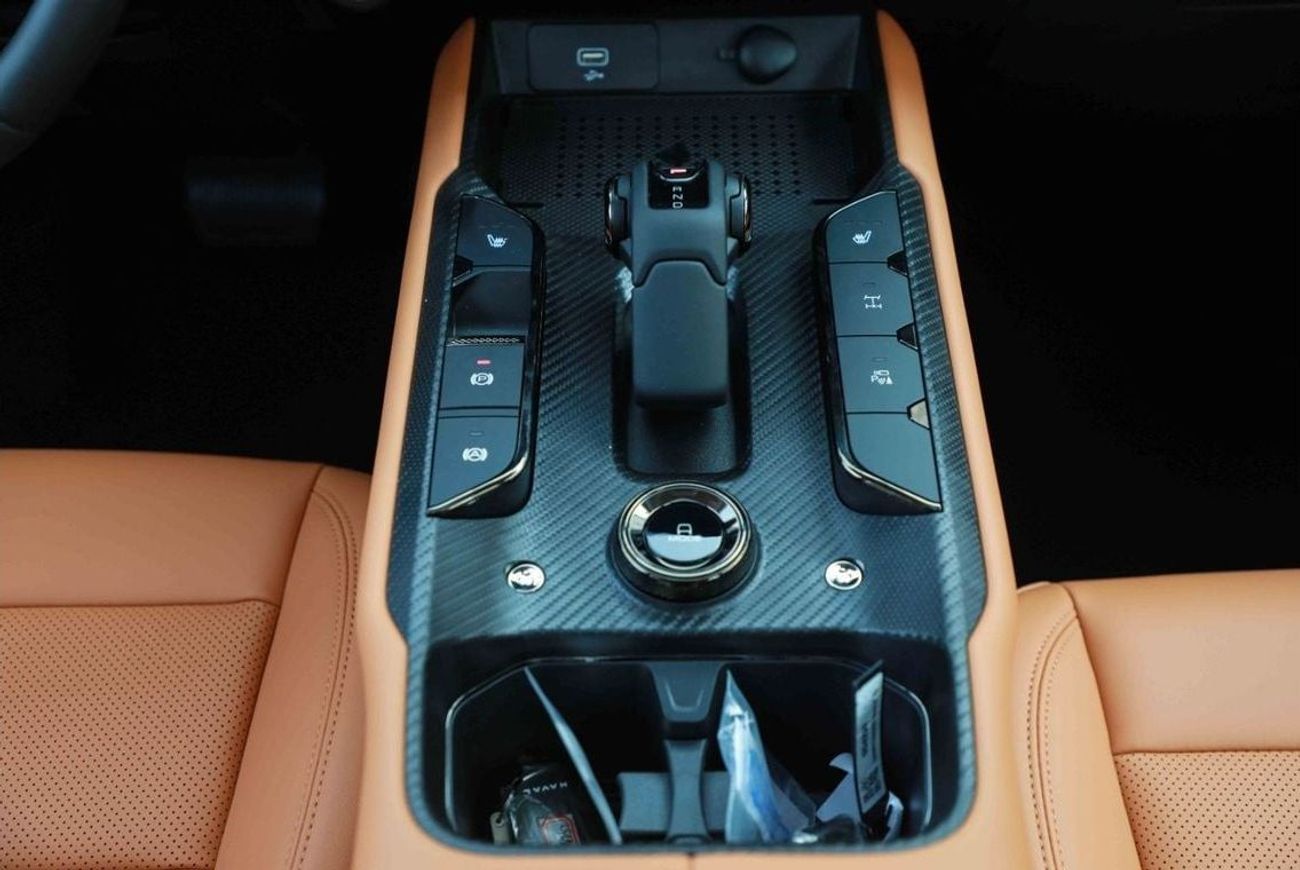 Haval Raptor 2024 Greatwall Haval Raptor Traverse 1.5 Plug-In Hybrid- Black Inside Black Brown | Export Price