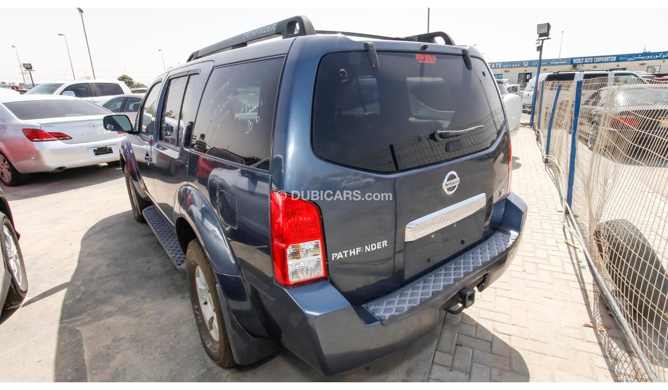 نيسان باثفايندر SE