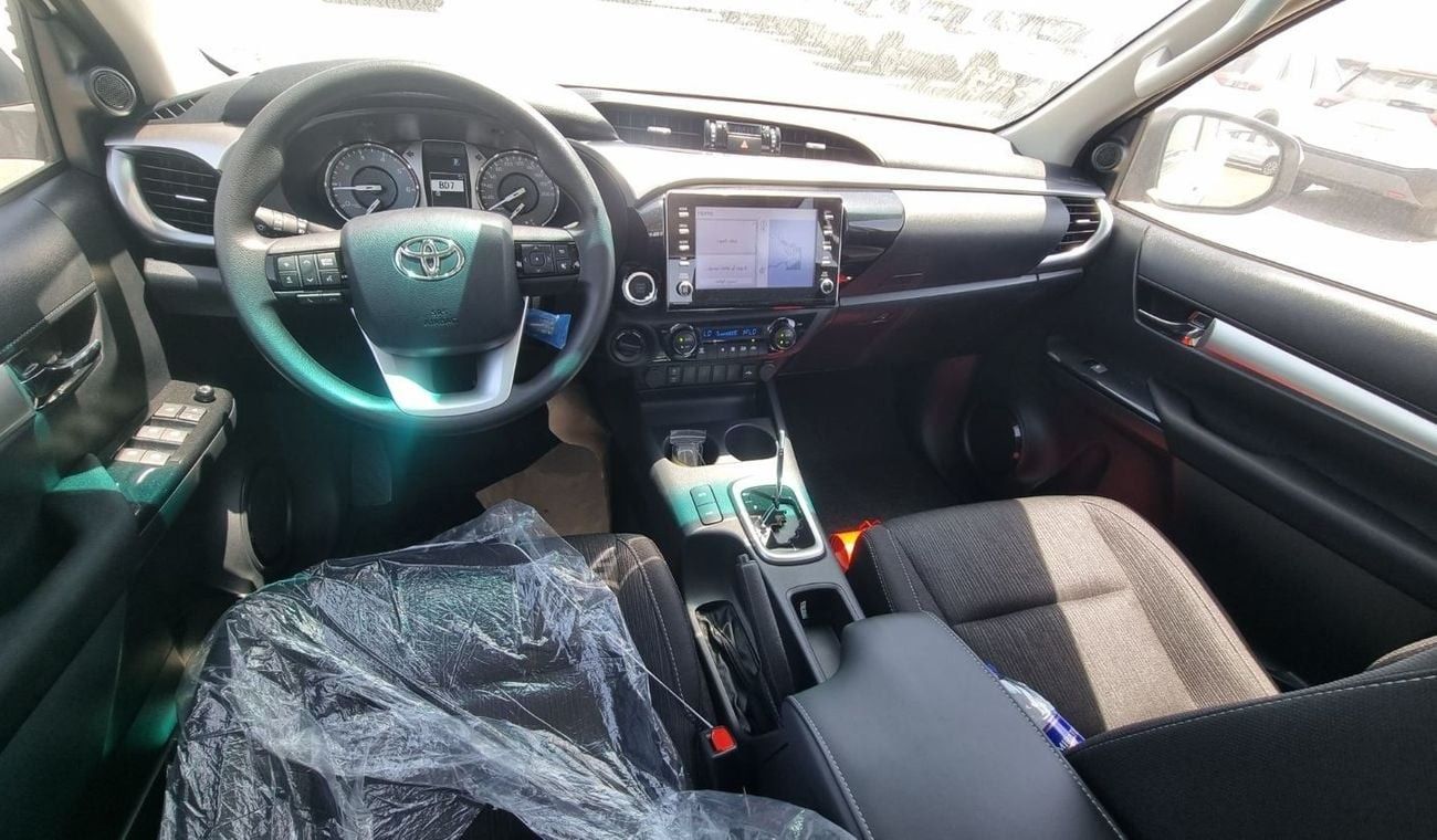 Toyota Hilux TOYOTA HILUX 2.4 DSL AUTOMATIC WITH PUSH START 2025 MODEL