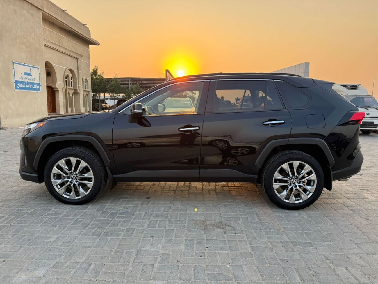 تويوتا راف ٤ Toyota Rav4 2021 limited panoramic