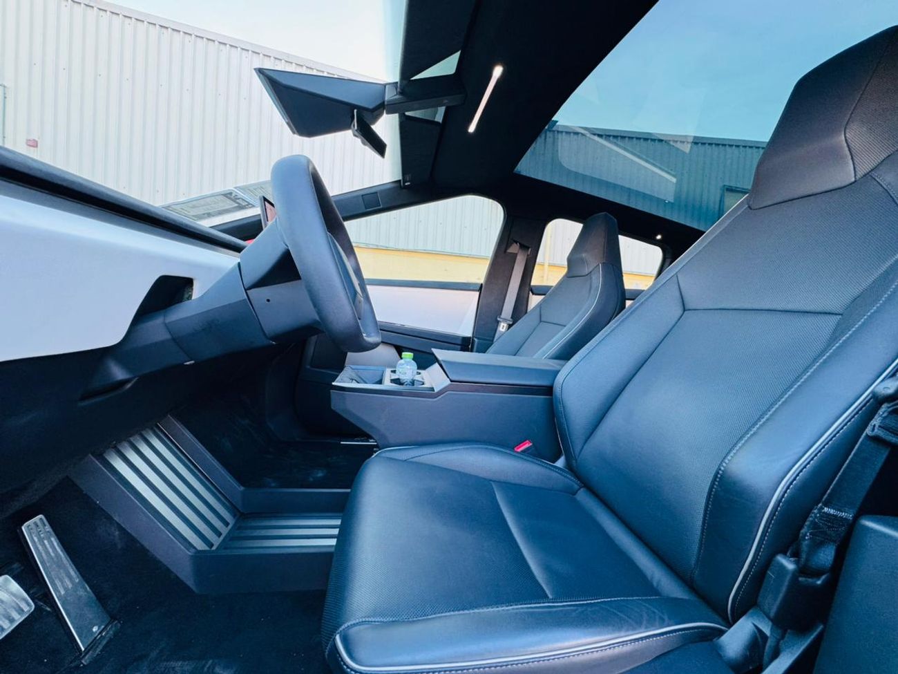 Tesla Cybertruck Cyberbeast