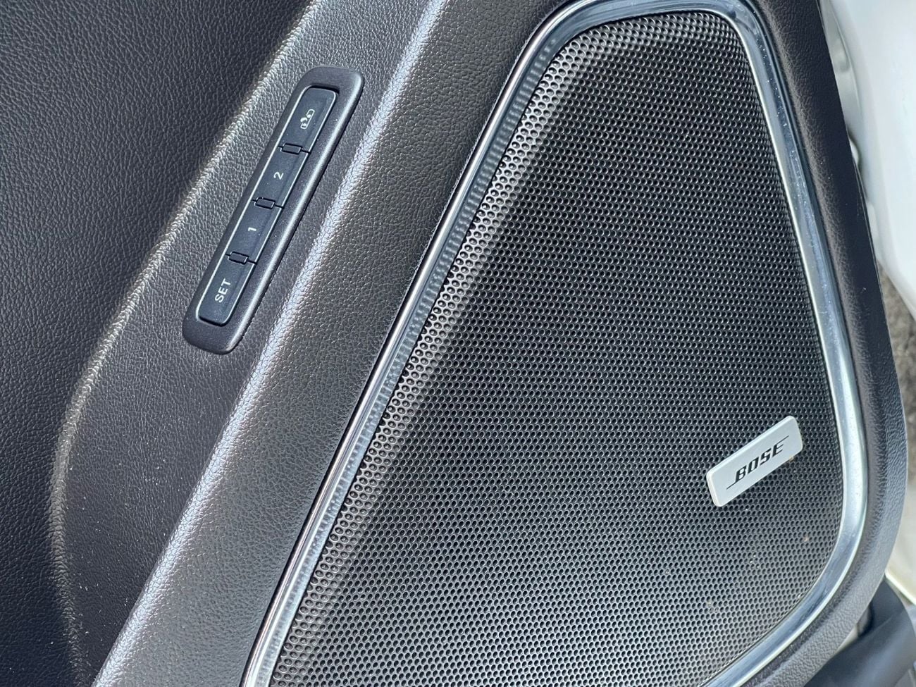 جي أم سي يوكون Denali 6.2L (8 Seater)