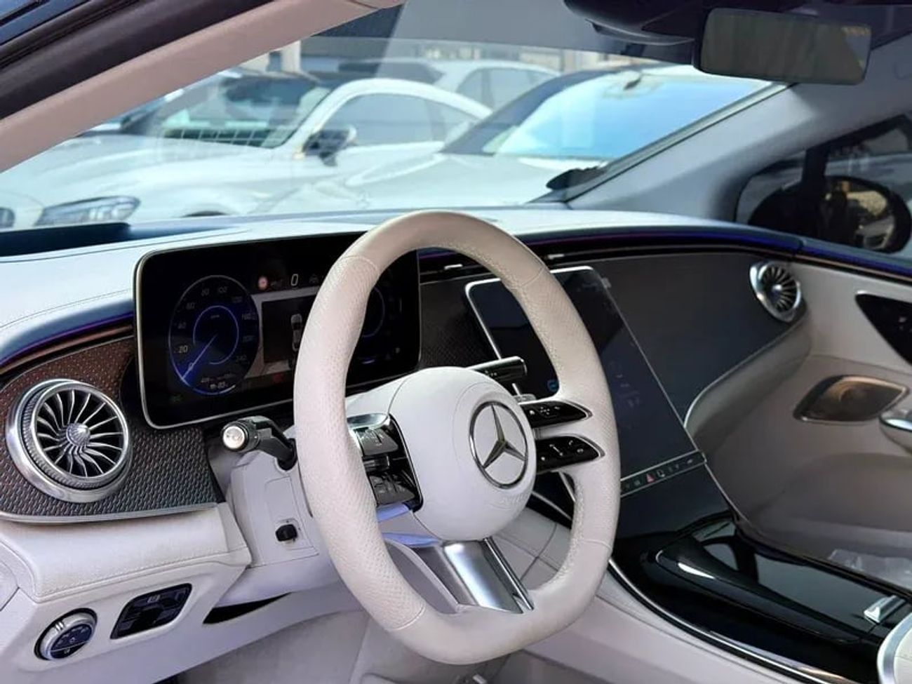 Mercedes-Benz EQE 350+ Premium +