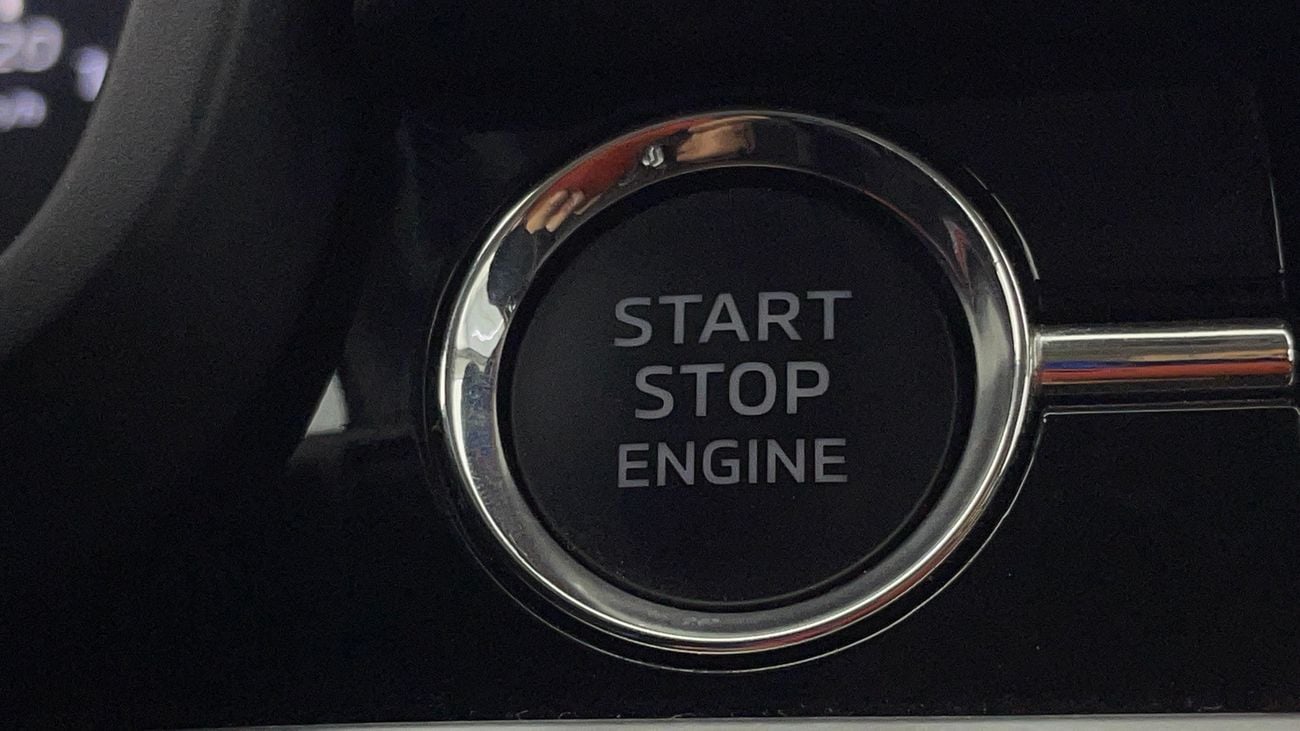 Mitsubishi Outlander 2.5L GLX Mid Line 2023 GLX MID LINE | AED 983/Month | 0 DP | 30 Day Return | Warranty | Service Hist