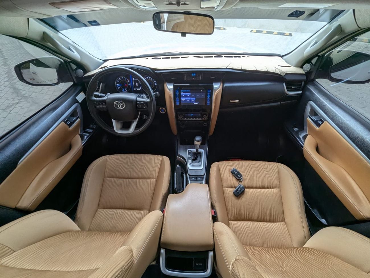 Toyota Fortuner GXR Toyota Fortuner 2020 LHD v6 Petro engine