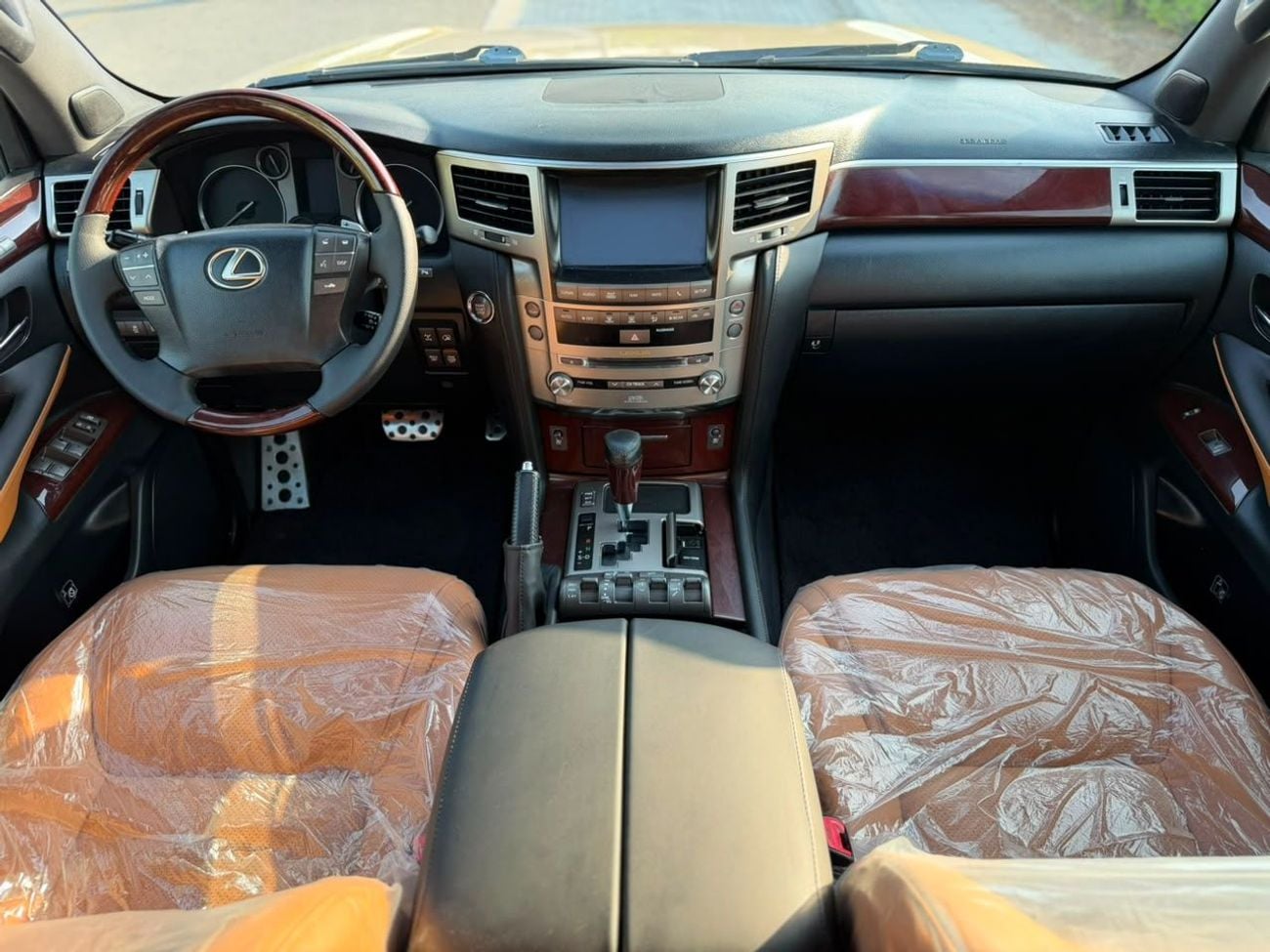 Lexus LX570 PLATINUM