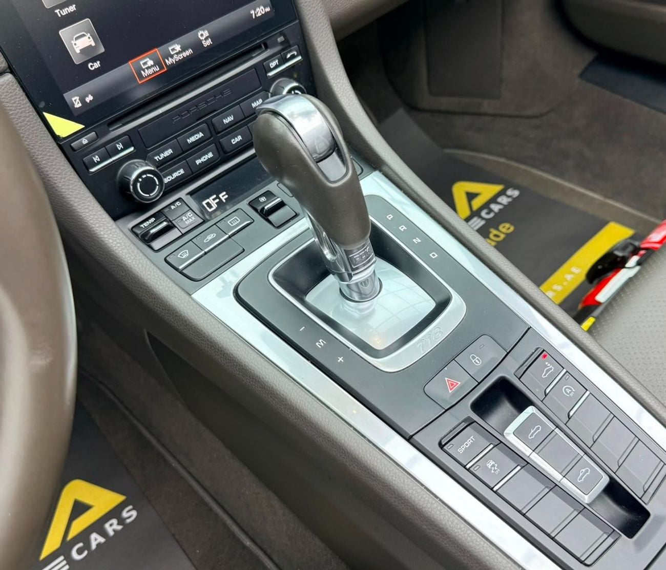 بورش بوكستر 718 STD 2017 Porsche 718 Boxster, Full Porsche Service History, Fully Loaded, Excellent Condition, GCC