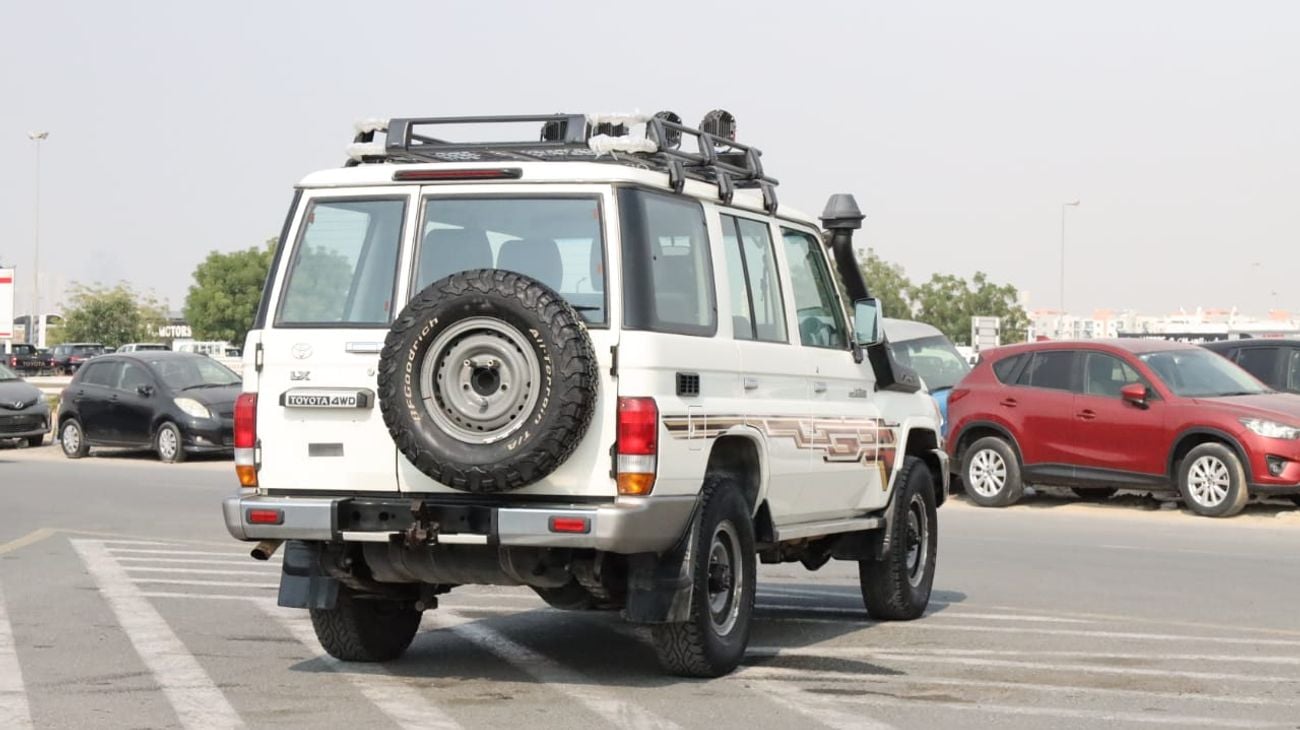 تويوتا لاند كروزر 70 Std 4.5L 4WD