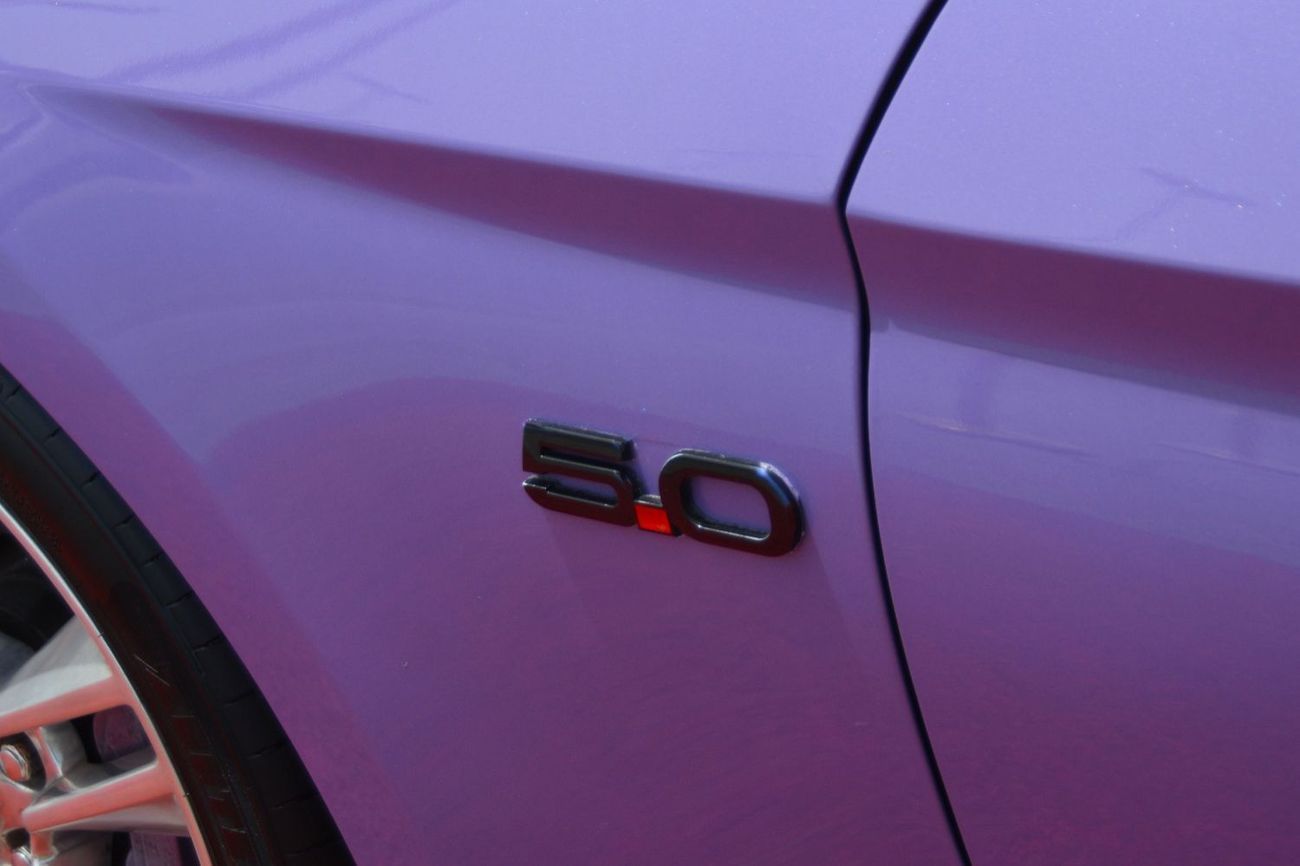 Ford Mustang GT Premium 5.0L V8