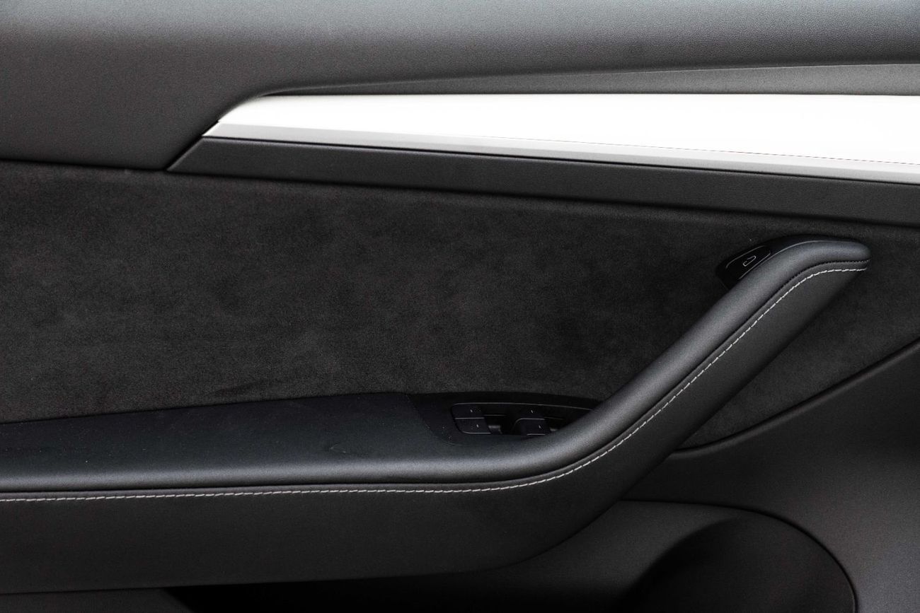 Tesla Model 3 Performance | 1,948 P.M  | 0% Downpayment | Agency Warranty!