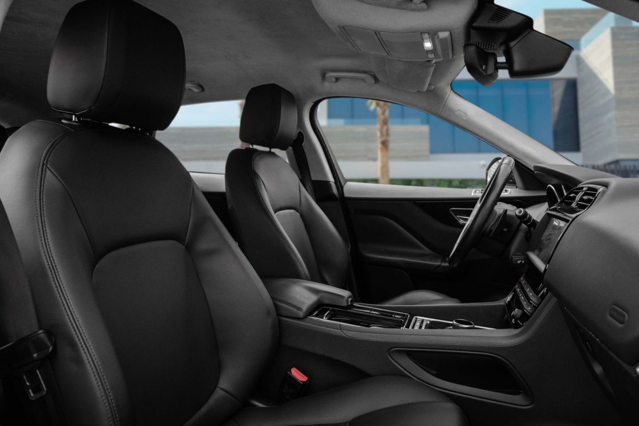 Jaguar F Pace Prestige | 2,056 P.M  | 0% Downpayment | Excellent Condition!