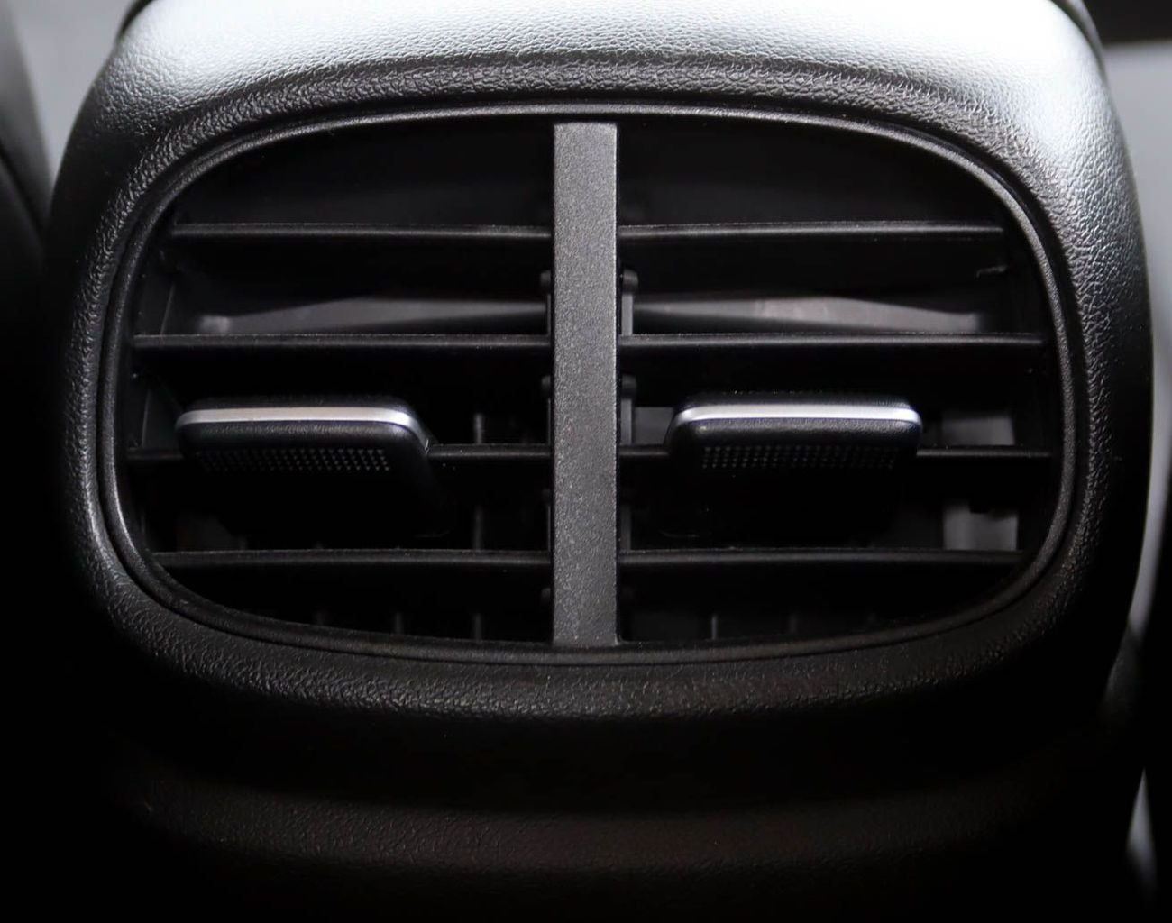 هيونداي إلانترا هيونداي إلنترا | 1.6 لتر | 2023 | خليجية | خالية من الحوادث | بحالة ممتازة | 773 شهرياً