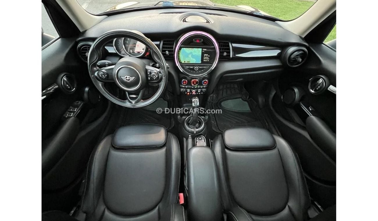 Mini Cooper S MINI COOPER S 2017 FULL OPTION IN PERFECT CONDITION
