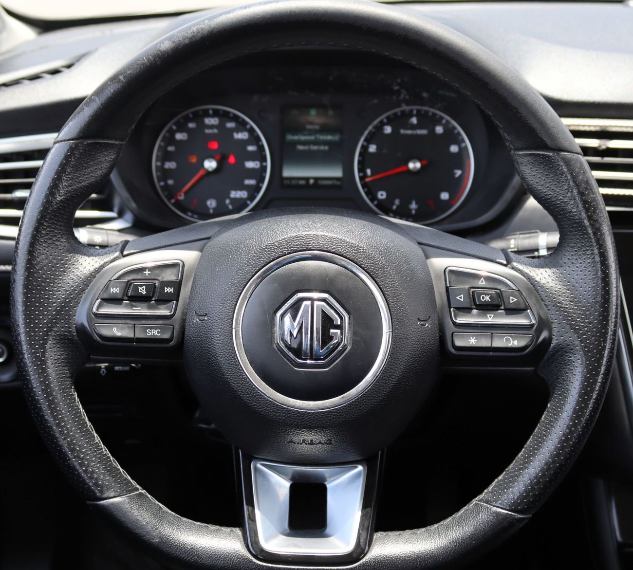 أم جي 5 خالية من الحوادث - خليجي - ام جي 5 - بحالة ممتازة من الداخل والخارج