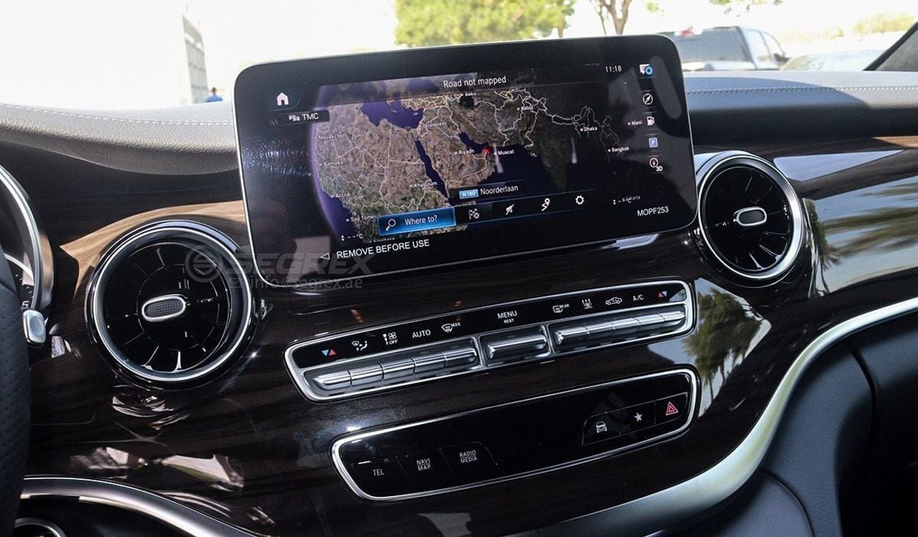 Mercedes-Benz V 300 D 2023 Model Mercedes-Benz V300d 4Matic Exclusive, Long