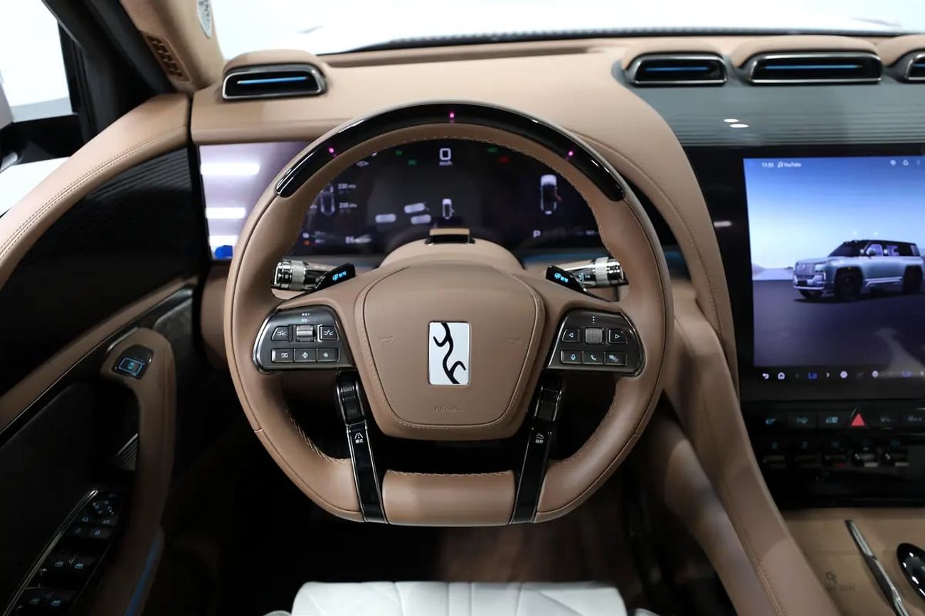 Yangwang U8 | BRAND | 2.0L Turbo | 5 Years Warranty | Ref#S0481221