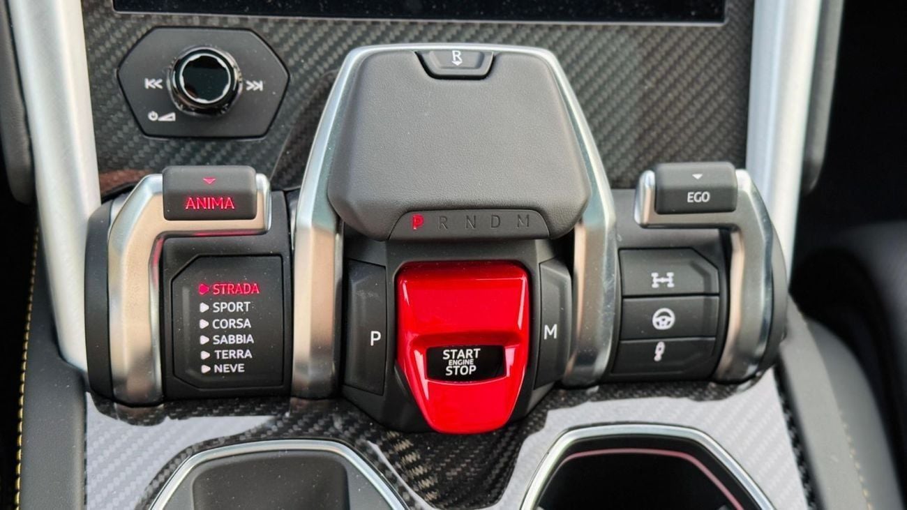 Lamborghini Urus TWIN-TURBOCHARGED V8 ENGINE | 4.0L PETROL | DIGITAL INSTRUMENT CLUSTER | 360 VIEW CAMERA | LHD | 202