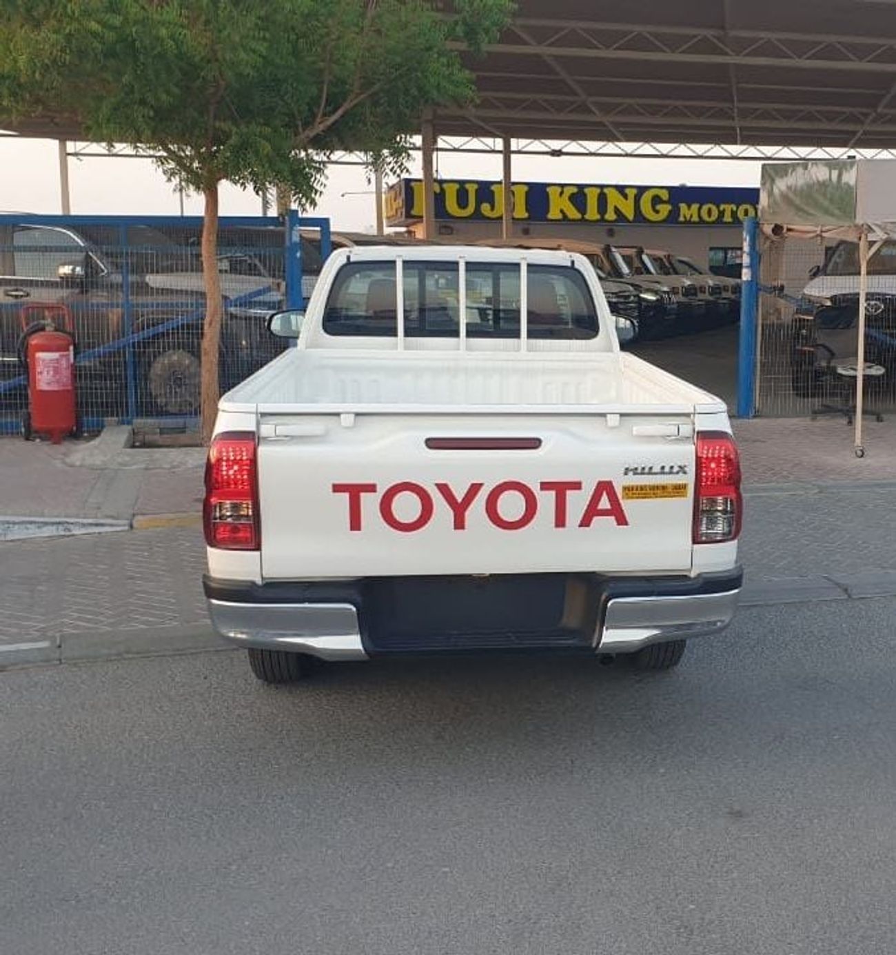 تويوتا هيلوكس GLX 2.7L Single Cab Utility RWD