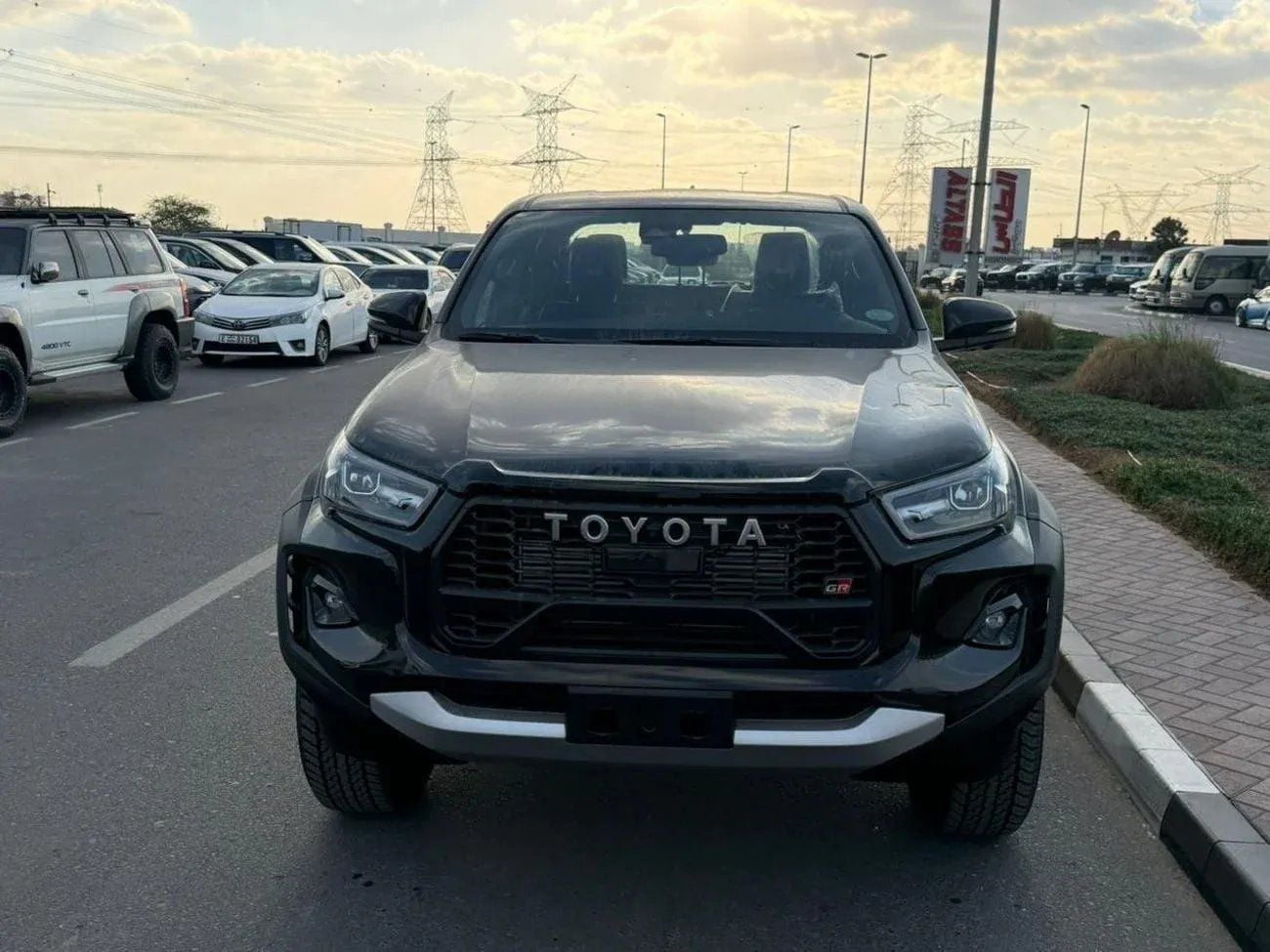 Toyota Hilux ADVENTURE Hilux GR sport 2.8L diesel 2026 full option