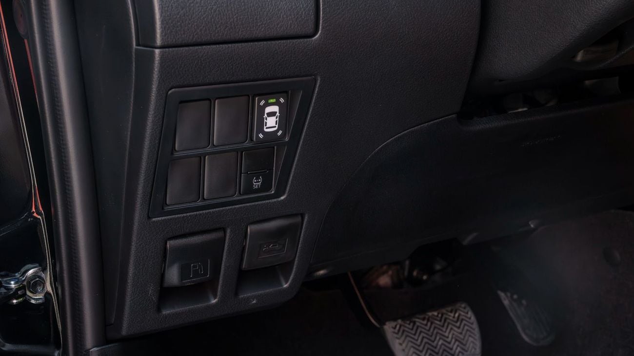 تويوتا فورتونر TOYOTA FORTUNER 2.7 LOW -2026YM