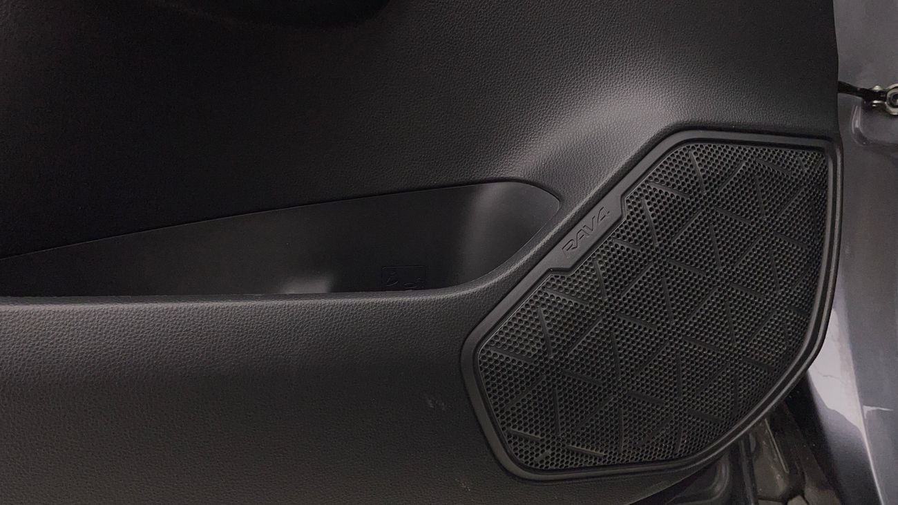 تويوتا راف ٤ 2022 VX | AED 1470/Month | 0 DP | 30 Day Return | Warranty | Service History