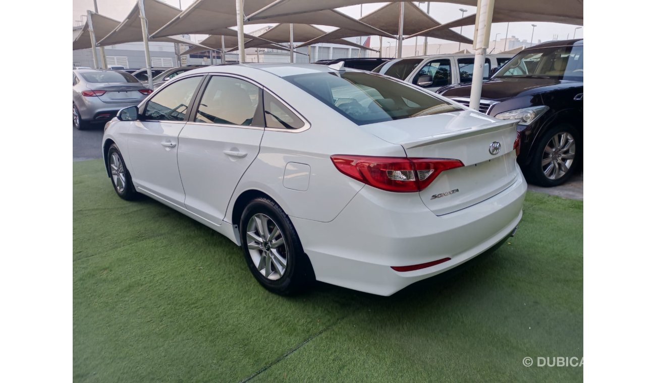 Hyundai Sonata 2016 model imported cruise control screen rear spoiler camera in excellent condition