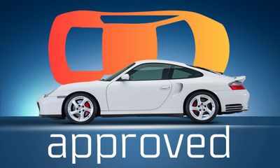 Porsche 911 911 Turbo Tiptronic S | Low KM, Porsche Classic Certified | Ramadan Offer