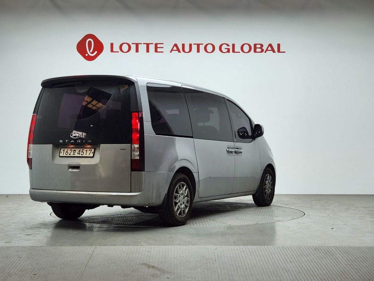 هيونداي ستاريا 2022 HYUNDAI STARIA (D) 2.2 Tourer 9seat Modern