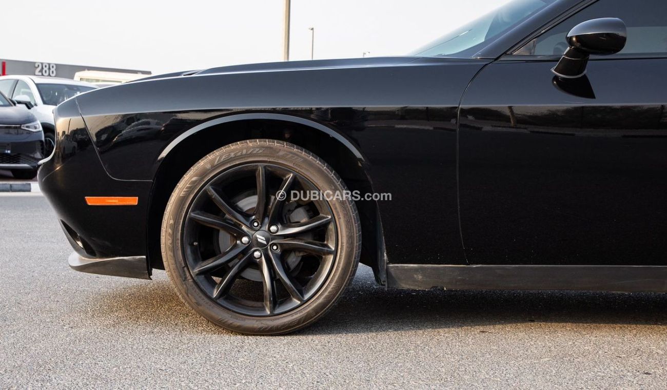 Dodge Challenger Dodge Challenger SXT V6 / 2018 / USA