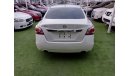 Nissan Altima 2014 model, camera screen, electric chair, electric mirrors, white inside black, in very excellent c