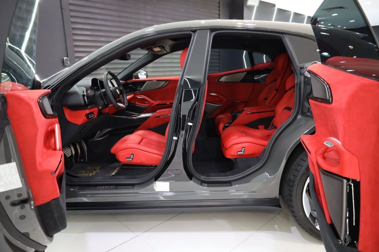 فيراري بوروسانجوي STD 2024 Ferrari Purosangue, Carbon Fiber Package, 360° Camera, Panoramic Roof, Dealer Service Package!!