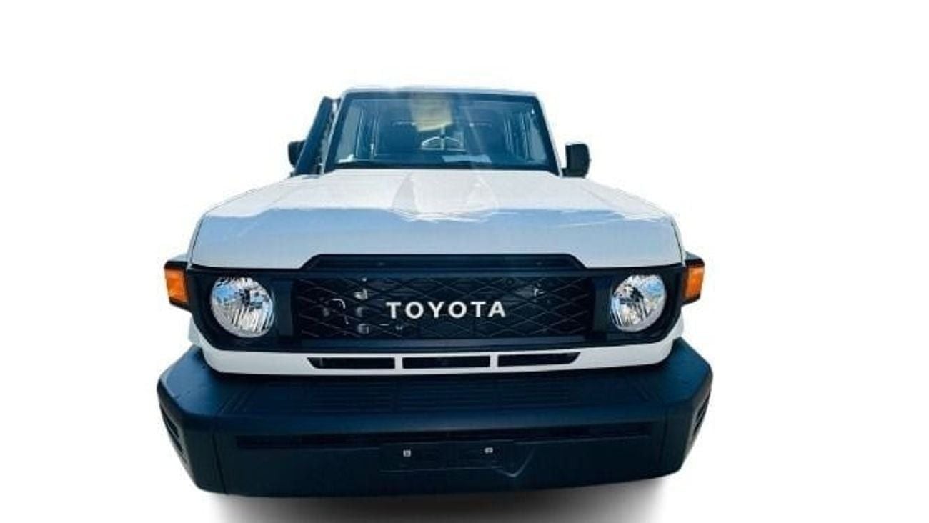 Toyota Land Cruiser Pick Up LC 79 DC 2.8 STD E AUTO 2025 MODEL