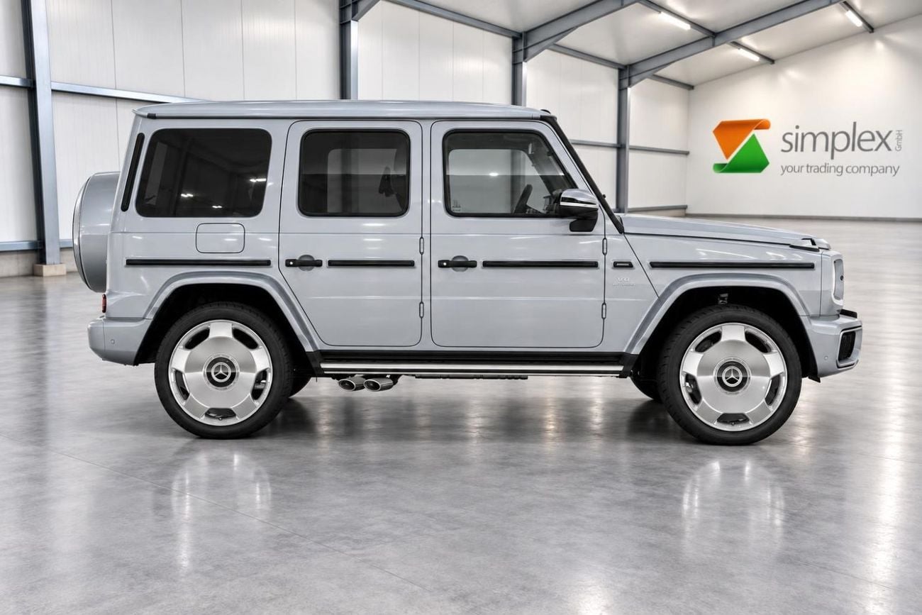 Mercedes Benz G63 AMG STANDARD
