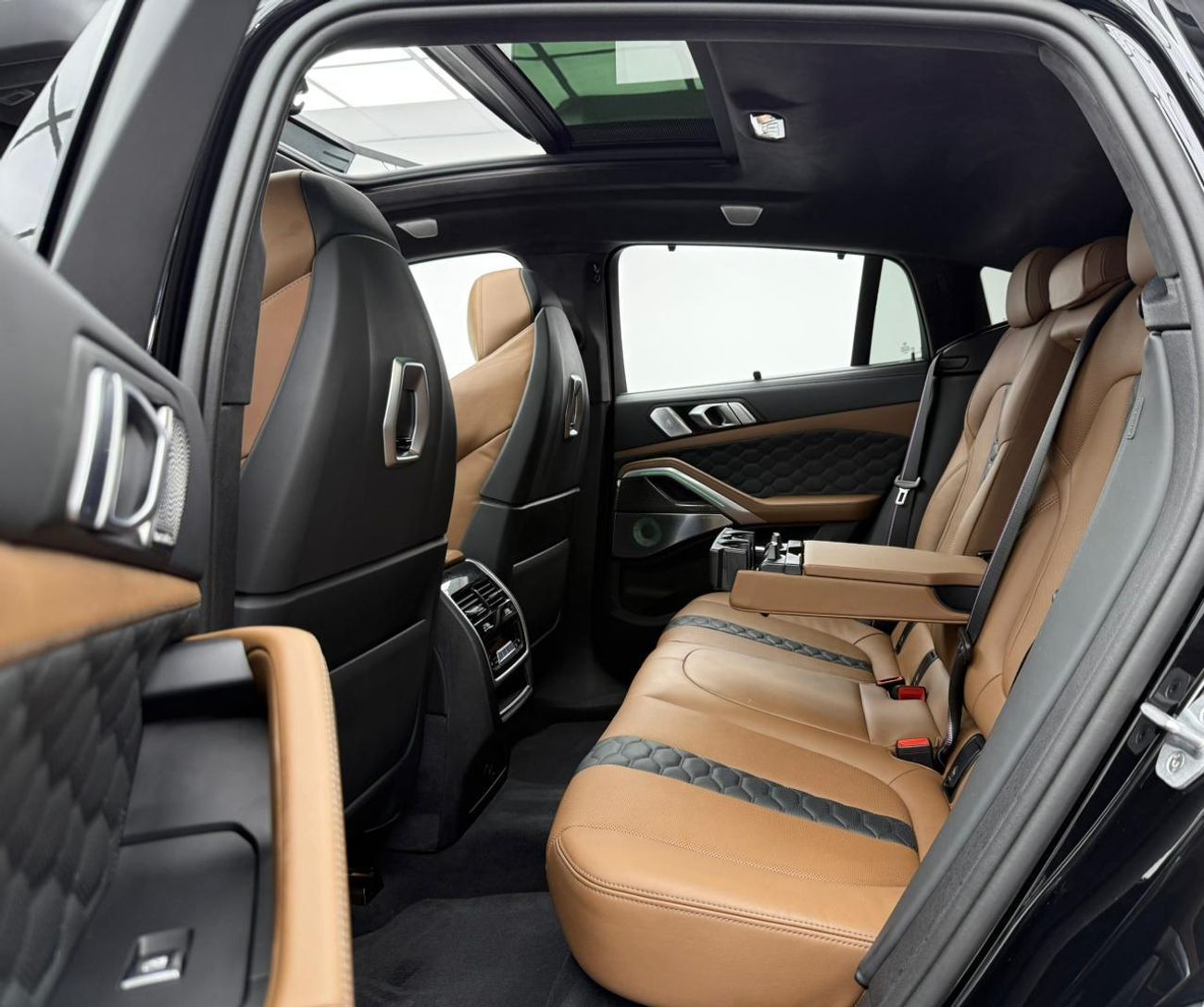 BMW X6M Competition 4.4L 2024 BMW X6M Competition, 2029 BMW Warranty + Service Pack, Full BMW Service Histor