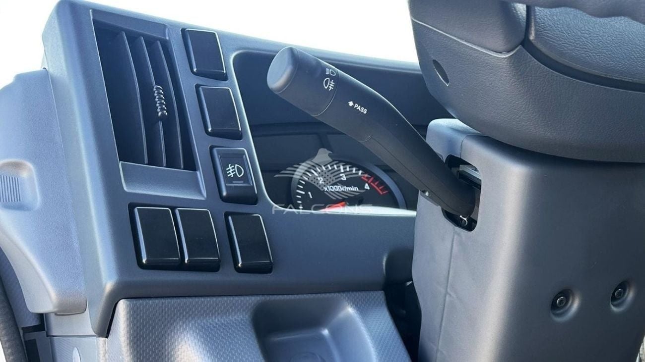 Isuzu NPR 71H 4.6L CHASSIS MT #HJ5YS