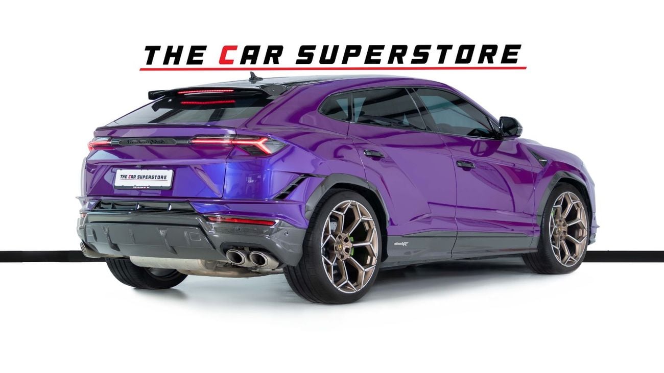 Lamborghini Urus 4.0T V8 Performante Full Carbon Fiber Package-Akrapovic Exhaust System-Very Low Mileage