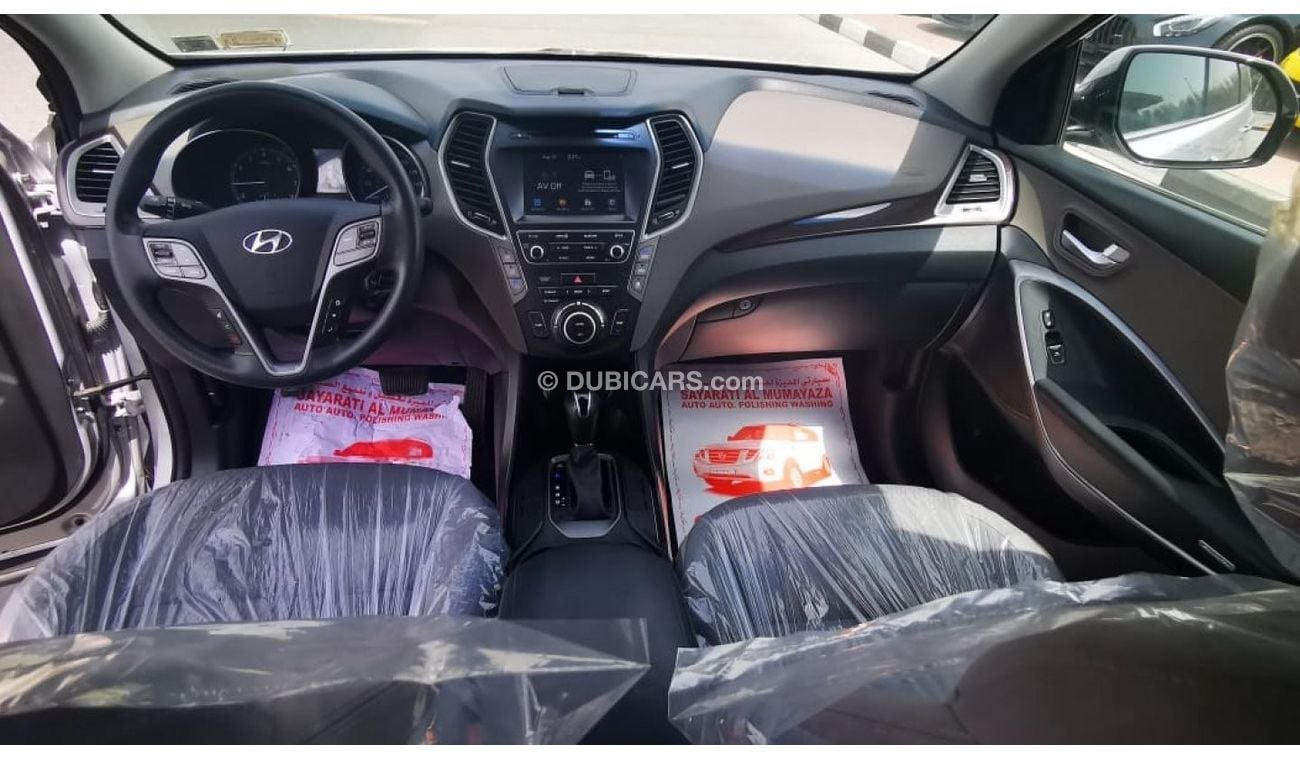 هيونداي جراند سانتا في Limited Edition