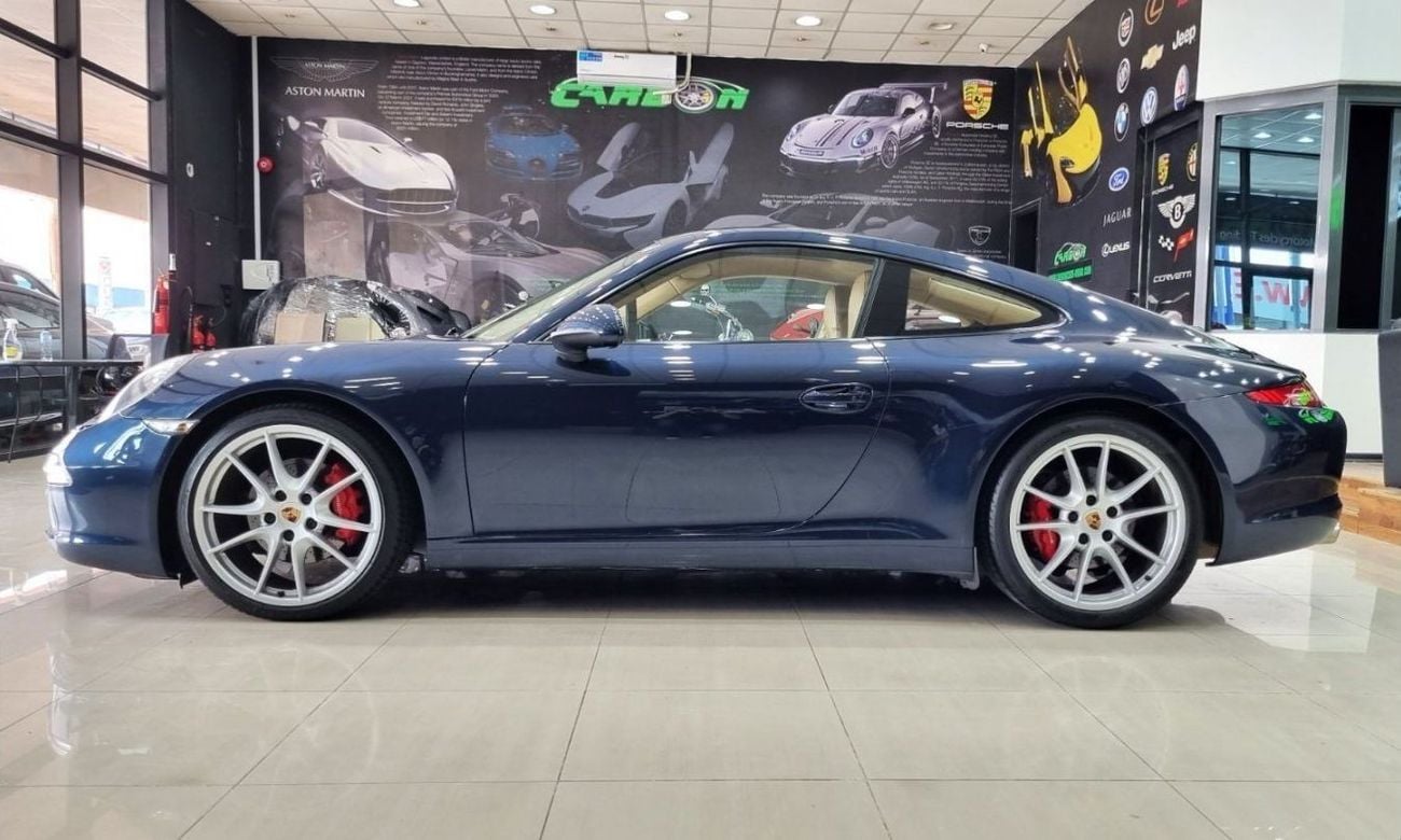 بورش 911 CARRERA PORSCHE CARRERA 2013 GCC WITH 68K KM FULL PORSCHE SERVICE HISTORY IN GOOD CONDITION FOR 220K AED