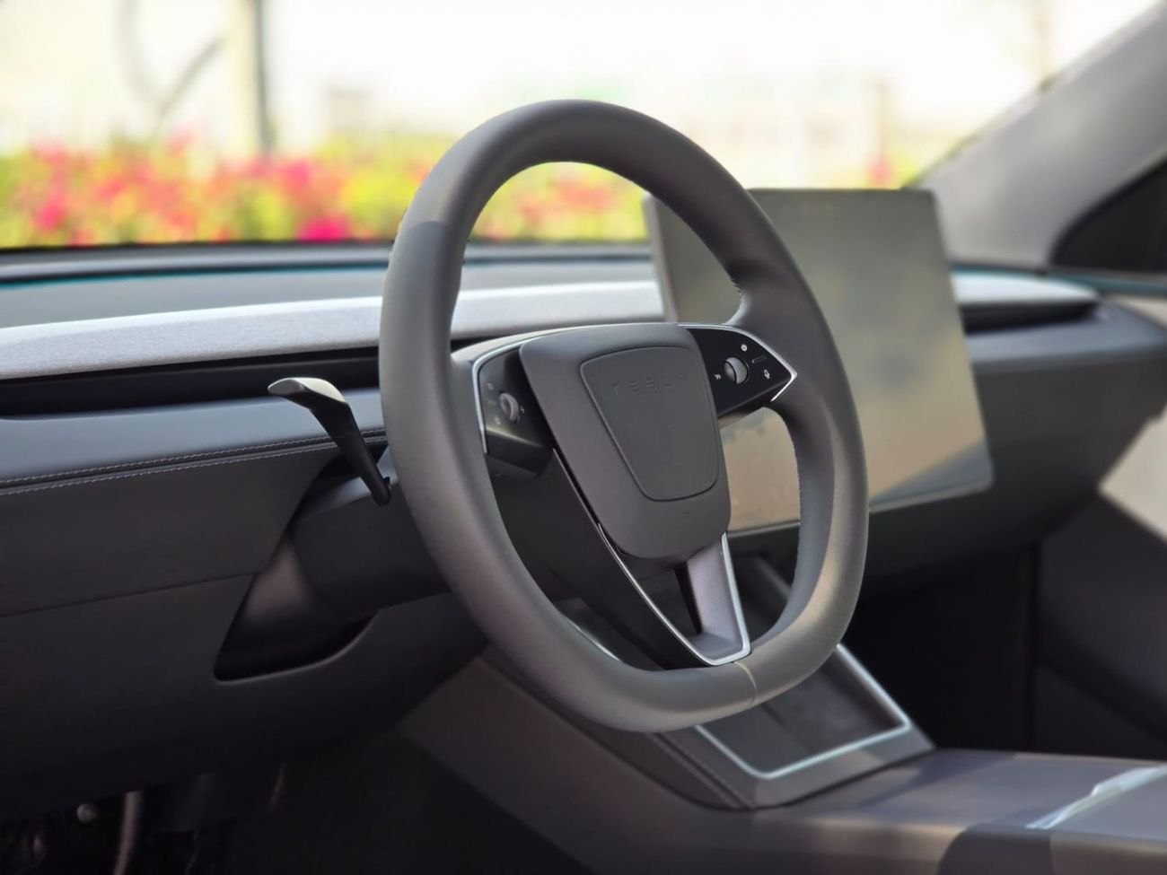 Tesla Model Y LONG RANGE 2026 GCC WITH 8 YEARS TESLA AGENCY WARRANTY IN BRAND NEW CONDITION