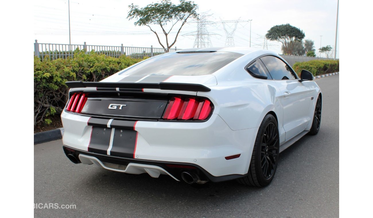 Ford Mustang 2015 / GT PREMIUM / V8/ 5.0/ GCC/ 100% ORIGINAL PAINT/ FULL SERVICE / 1 YEAR WARRANTY