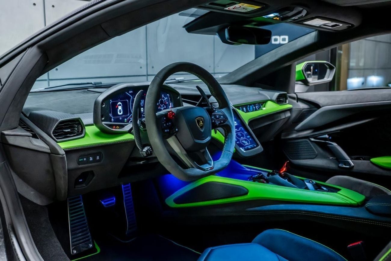 Lamborghini Revuelto 6.5L V12 Hybrid