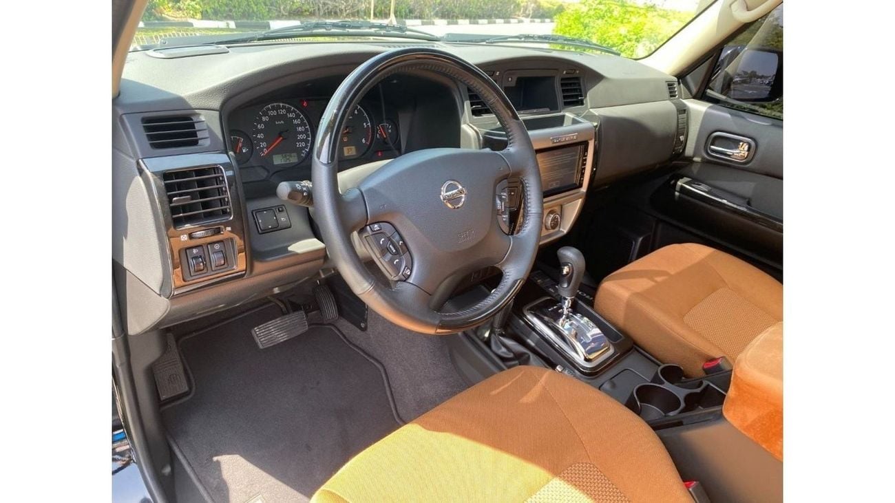 Nissan Patrol Super Safari GCC UNDER WARRANTY NEAT AND CLEAN