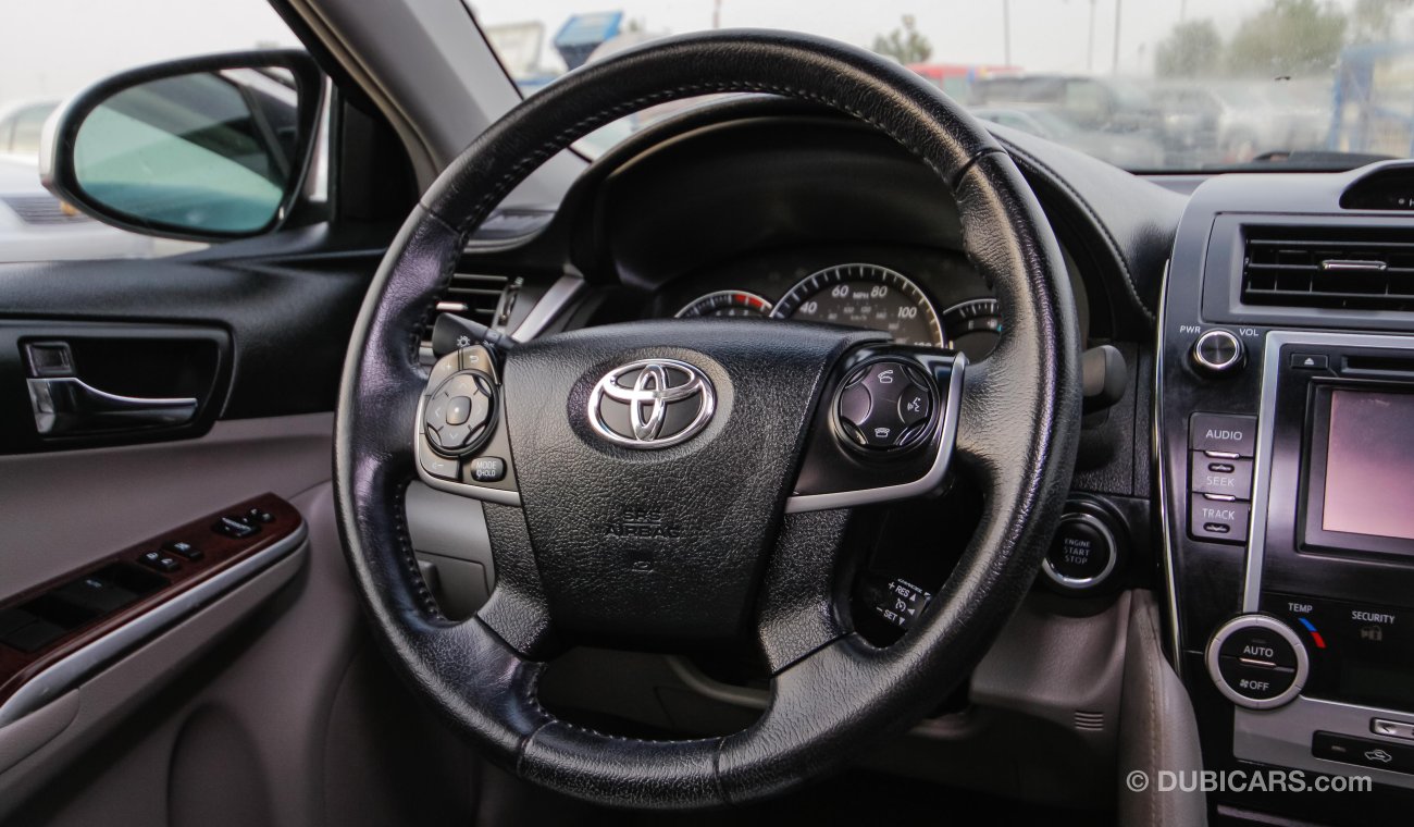 Toyota Camry XLE