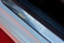 Mercedes-Benz E300 Premium + 2.0L
