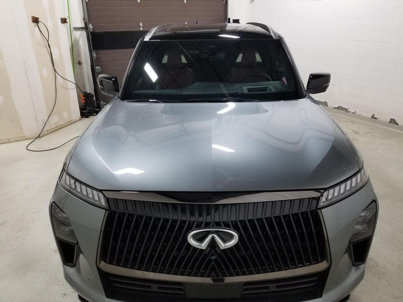 إنفينيتي QX80 AUTOGRAPH CANADIAN SPEC