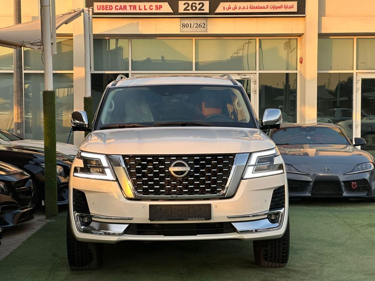 نيسان باترول نيسان باترول بلاتينيوم فل ابشن V6 صبغ وكاله تشييكات وكاله تحت الضمان