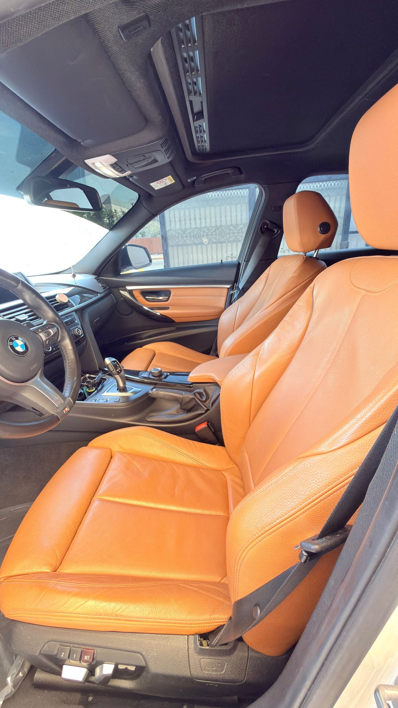 BMW 318i M SPORTS