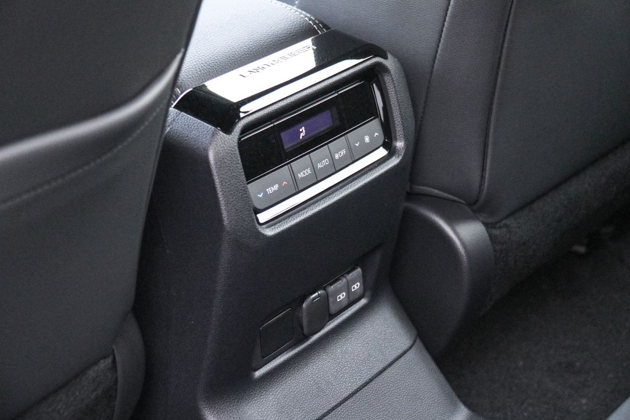 Toyota Prado TOYOTA LAND CRUISER PRADO 2025 ALL ROUNDER - Mid option with out Radar