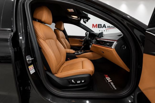 BMW 5 Series M SPORT, миниатюра 26