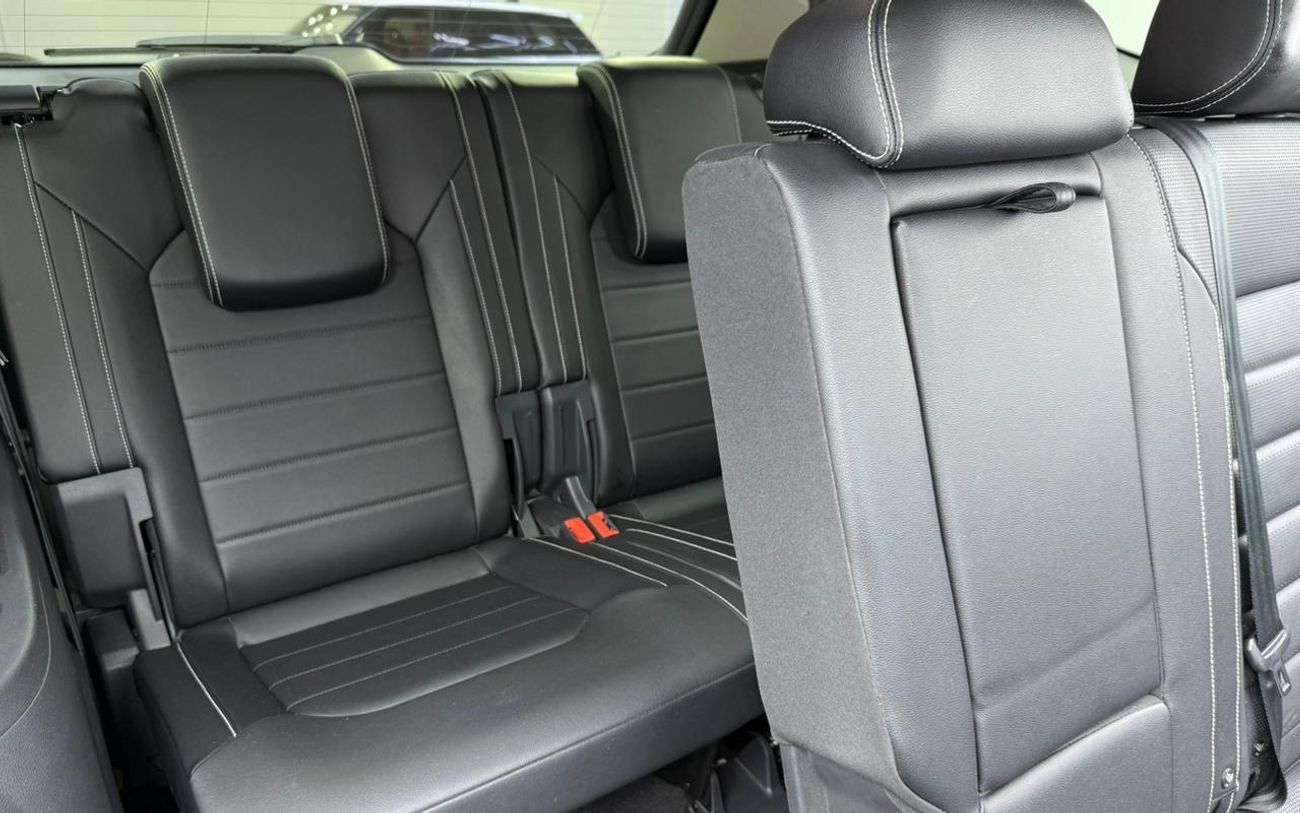 Volkswagen Teramont R-Line 3.6L 2021 Volkswagen Teramont R-Line, 2026 VW Warranty, 2028 VW Service Pack, 7 Seater, GCC